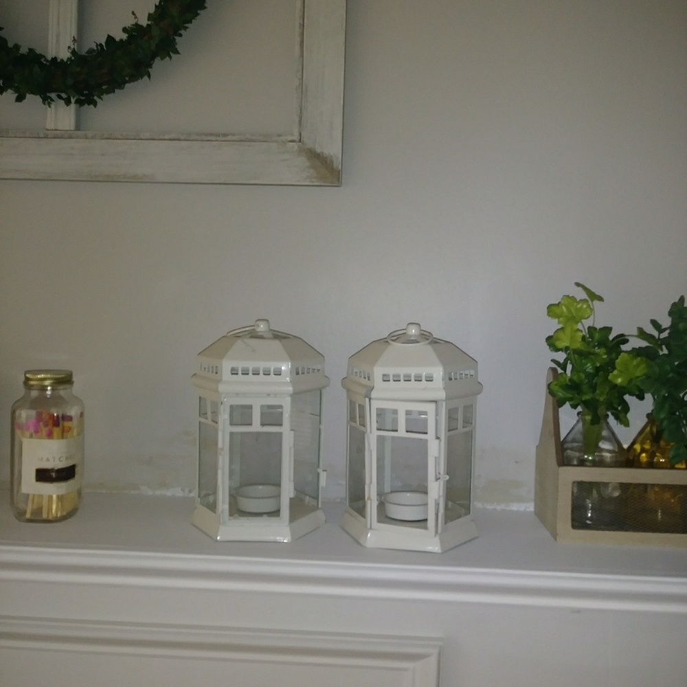 FINAL PRICE!! 2 lanterns